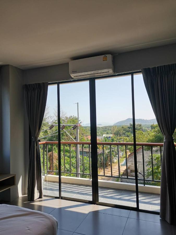 Yamin Seaview Hotel Пхукет Екстер'єр фото
